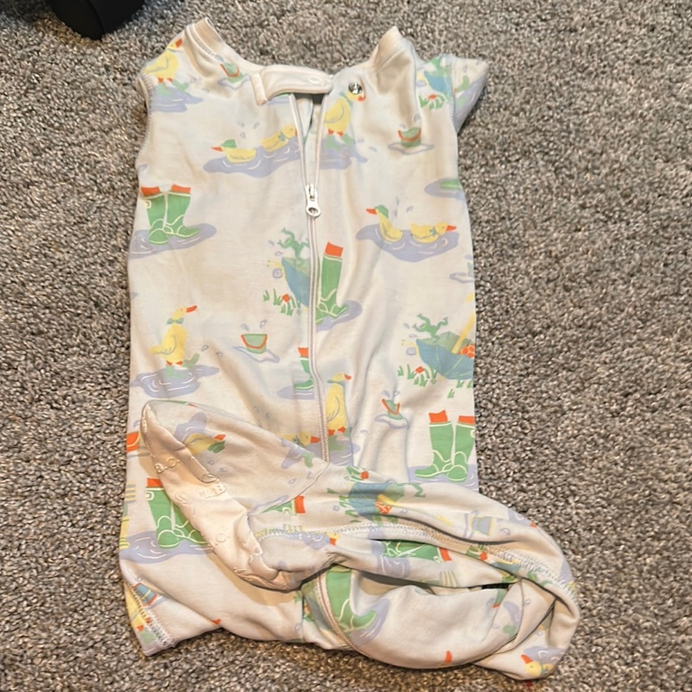 The Beaufort Bonnet Company White and Green Sleep Sack Pajamas